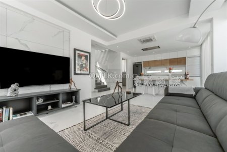Luxurious Five Bedroom Villa in Protaras - 18