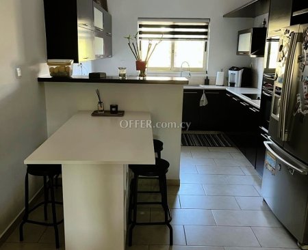 3 Bed Semi-Detached House for rent in Mesa Geitonia, Limassol - 6
