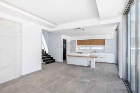 4-Bedroom Villa Centrally Protaras - 12