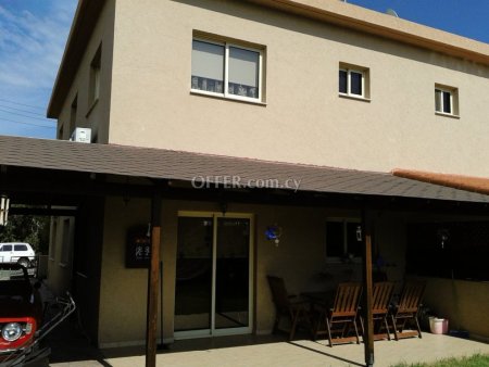 3 Bed Semi-Detached House for rent in Trachoni, Limassol - 2