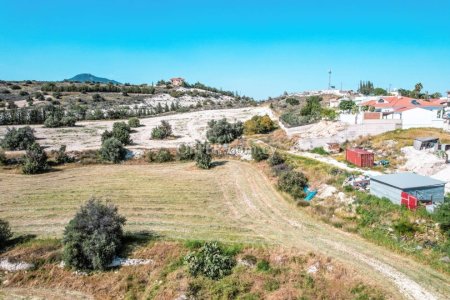 Field for Sale in Anglisides, Larnaca - 5