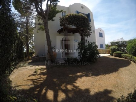4 Bedroom Villa for Sale in Chloraka Paphos - 3