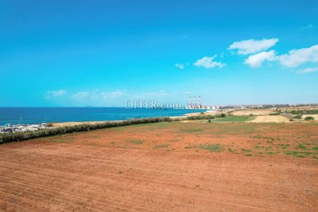 Field for Sale in Dekelia, Larnaca - 2