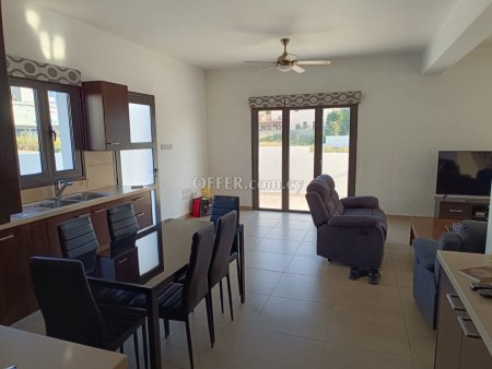 New For Sale €299,000 House 3 bedrooms, Detached Oroklini, Voroklini Larnaca - 2