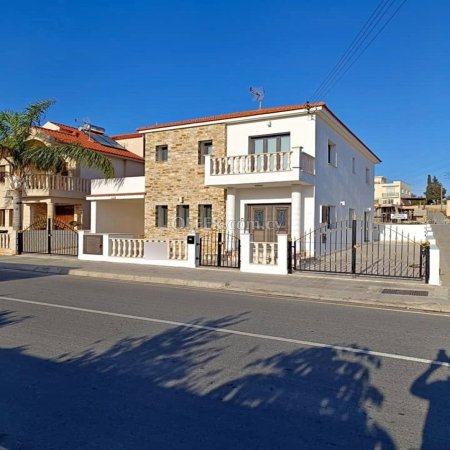 New For Sale €299,000 House 3 bedrooms, Detached Oroklini, Voroklini Larnaca - 1