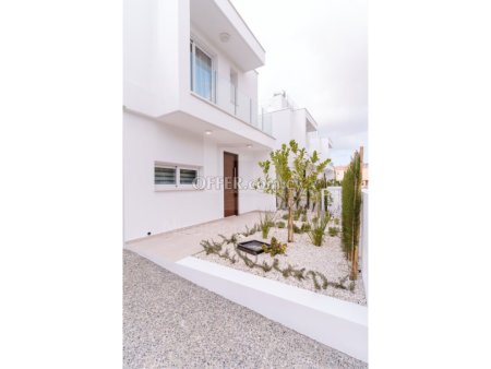 3 Bedroom Villa for Sale in Peyia - 1