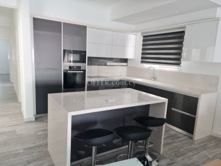 Fully renovated three bedroom furnished flat in Mesa Gitonia. - 1