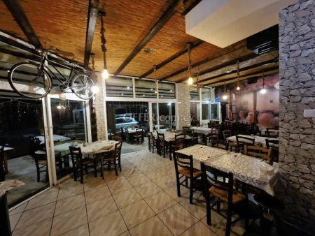 Restaurant for sale in Kato Polemidia, Limassol - 1