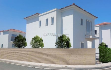 3 Bed House for Sale in Dromolaxia, Larnaca