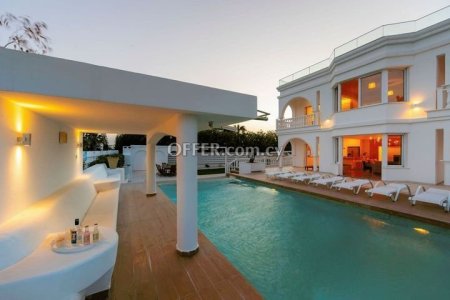 7 Bed Detached Villa for rent in Coral Bay, Paphos - 11