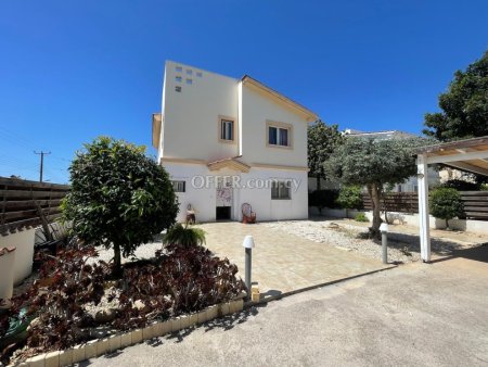 4 Bed Detached Villa for rent in Pegeia, Paphos - 11