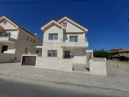Brand new four bedroom house with swimming pool attic in Palodia area Limassol - 10
