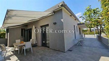 3 Bedroom Bungalow Fully Furnished  In Aradippou, Larnaka - 7