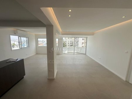 Fully Renovated Four Bedroom Floor Apartment for Sale in Engomi Nicosia - 10