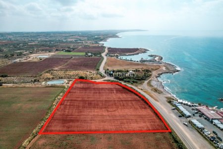 Field for Sale in Dekelia, Larnaca - 9