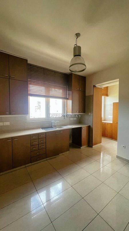 4 Bed Apartment for Sale in Faneromeni, Larnaca - 9