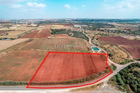 Field for Sale in Dekelia, Larnaca - 8
