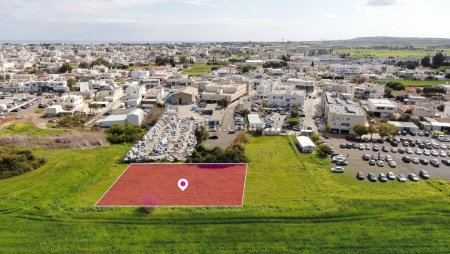 Residential field located in Paralimni Ammochostos. - 2