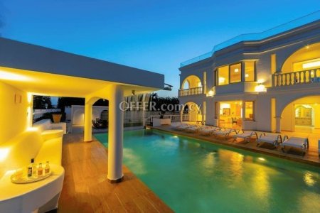7 Bed Detached Villa for rent in Coral Bay, Paphos - 8