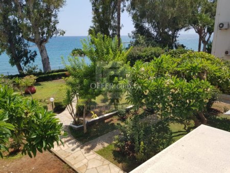 Amazing two bedroom beachfront apartment for rent in Ayios Tychonas - 7