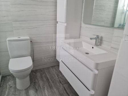 Fully renovated three bedroom furnished flat in Mesa Gitonia. - 5