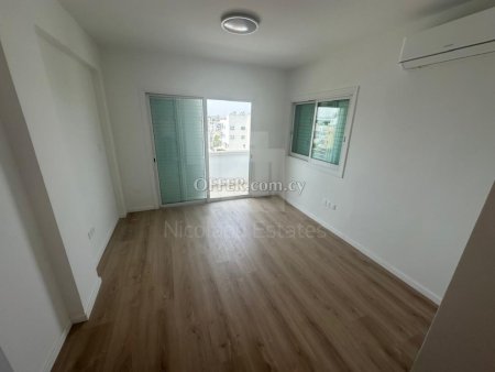 Fully Renovated Four Bedroom Floor Apartment for Sale in Engomi Nicosia - 6