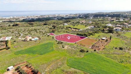 83 share of an agricultural field located in Paralimni Ammochostos. - 2