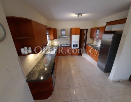 SPACIOUS 4 BEDROOM HOUSE FOR RENT IN KOLOSSI - 7