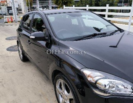 2012 KIA Ceed 1.6L Petrol Automatic Hatchback - 3