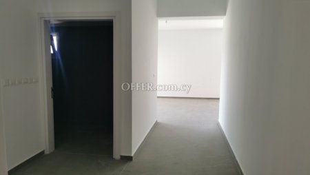 New For Sale €215,000 Apartment 2 bedrooms, Egkomi Nicosia - 5