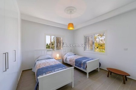 7 Bed Detached Villa for rent in Coral Bay, Paphos - 4