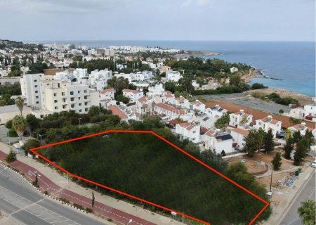 Shared field in Lombardi area, Protaras