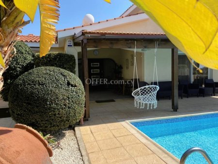 3 Bed Detached Bungalow for sale in Peyia, Paphos