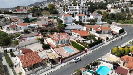 Villa For Sale in Peyia, Paphos - DP4066 - 10