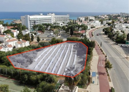 Shared field in Lombardi area, Protaras - 2
