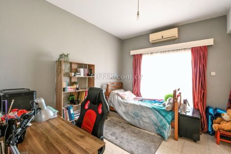 3 Bed House for Sale in Faneromeni, Larnaca - 2