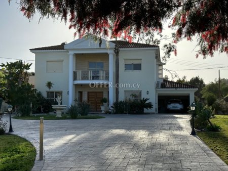 5 Bed Detached Villa for rent in Parekklisia, Limassol