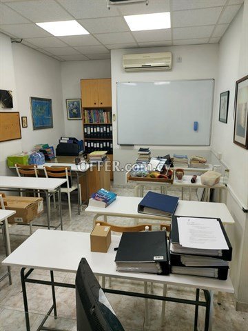 Space suitable for Private Institute  in Agioi Omologetes, 110 sq.m. w