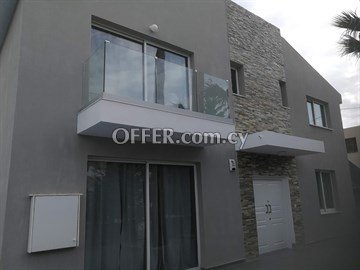 5 Bedroom Sea View Villa With Swimming Pool / Rent In Germasogia, Lima - 7