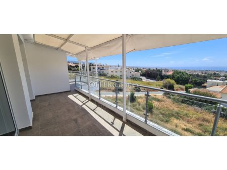 3 Bedroom Apartment for Sale in Peyia - 9