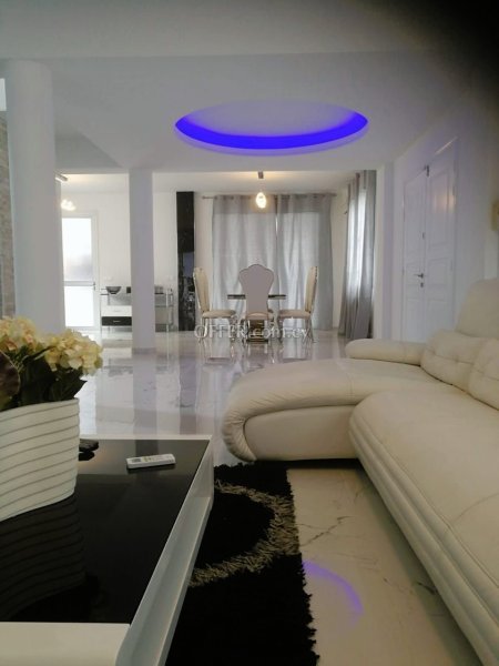 5 Bed House for sale in Germasogeia Tourist Area, Limassol - 10