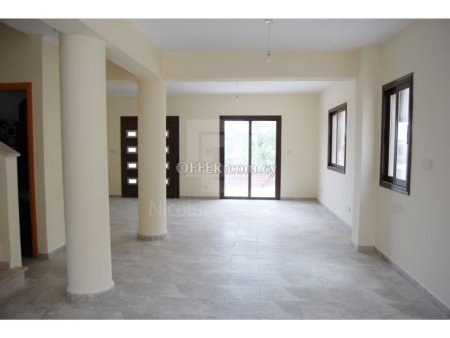 3 Bedroom Semi Detached Villa For Sale in Kathikas Paphos - 9