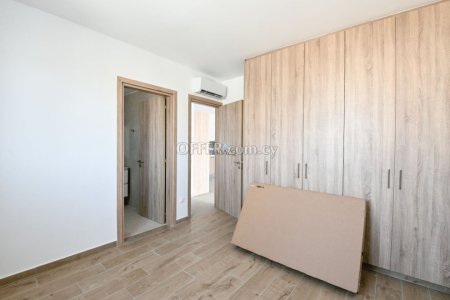 2 Bed Apartment for Rent in Harbor Area, Larnaca - 9