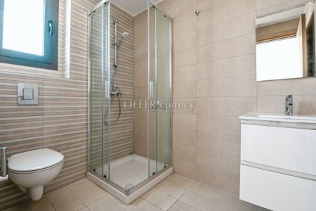 2 Bed Apartment for Rent in Harbor Area, Larnaca - 7