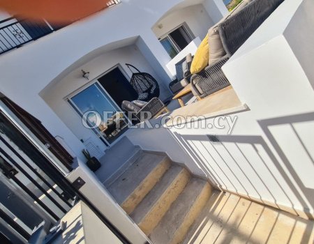 FULLY RENOVATED 2 BEDROOM TOWNHOUSE IN PEYIA, PAPHOS - 9