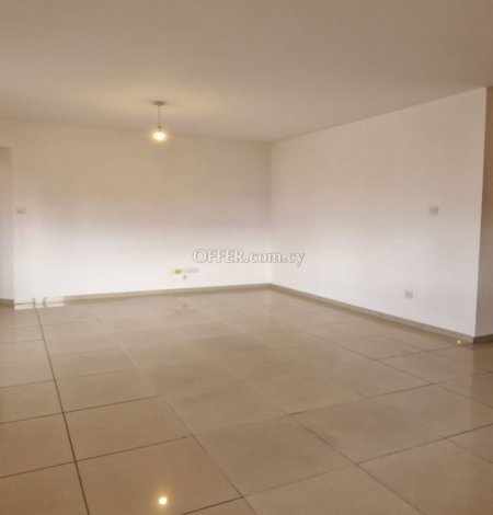 New For Sale €196,000 Apartment 2 bedrooms, Larnaka (Center), Larnaca Larnaca - 6