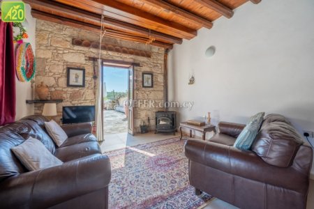 Detached Villa in Arodes - 6