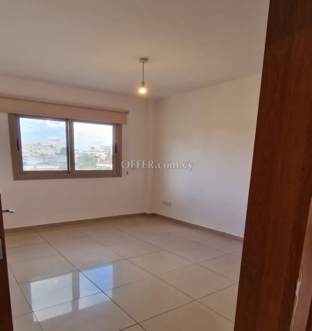 New For Sale €196,000 Apartment 2 bedrooms, Larnaka (Center), Larnaca Larnaca - 4