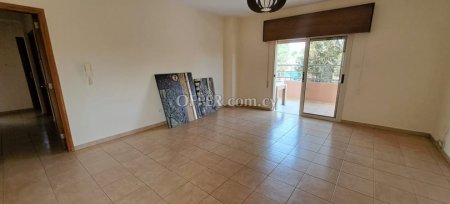 3 Bed Apartment for rent in Limassol - 1