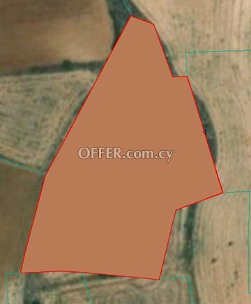 Large Piece Of Land Of 4683 Sq.M.  In Akaki, Nicosia - 1